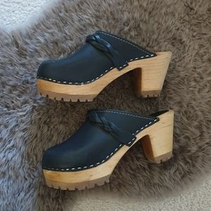 MIA Black Elsa Clog - Size 37